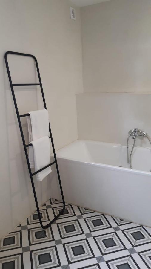 Le Loft Villa Sancergues Bagian luar foto